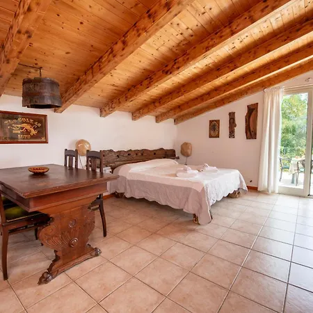 Apartment 207 - Mimosa, Terrazza, Giardino E Piscina - Cherry House Carro